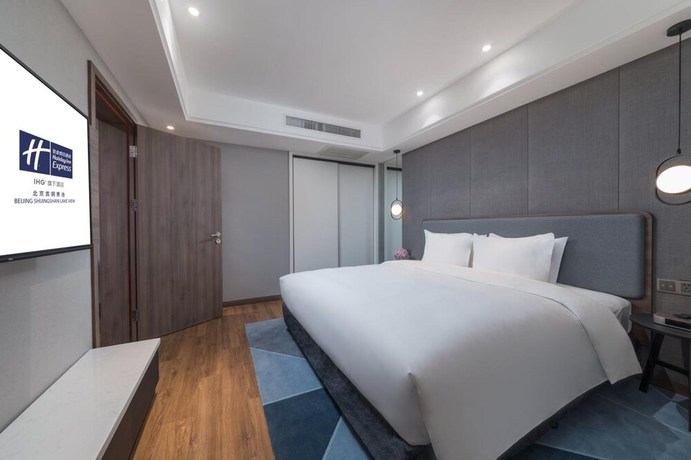 Imagen de la habitación del Hotel Holiday Inn Express Beijing Shijingshan Lakeview. Foto 7