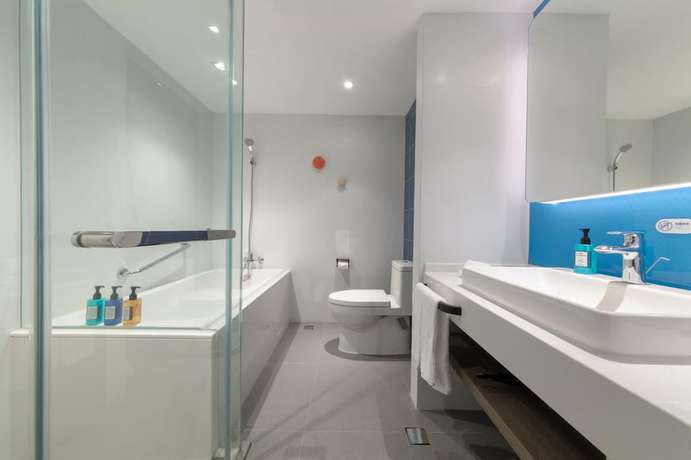 Imagen de la habitación del Hotel Holiday Inn Express Beijing Shijingshan Lakeview. Foto 15