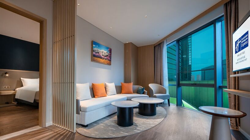 Imagen de la habitación del Hotel Holiday Inn Express Beijing Yizhuang Tongminghu, An Ihg. Foto 16