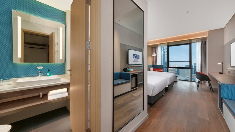 Imagen de la habitación del Hotel Holiday Inn Express Beijing Yizhuang Tongminghu, An Ihg. Foto 17