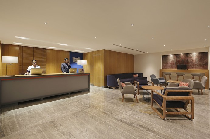 Imagen de los interiores del Hotel Holiday Inn Express Bengaluru Yeshwantpur, An Ihg. Foto 17