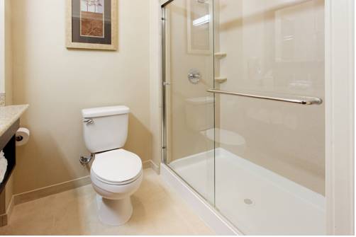 Imagen de la habitación del Hotel Holiday Inn Express Benicia, An Ihg. Foto 7