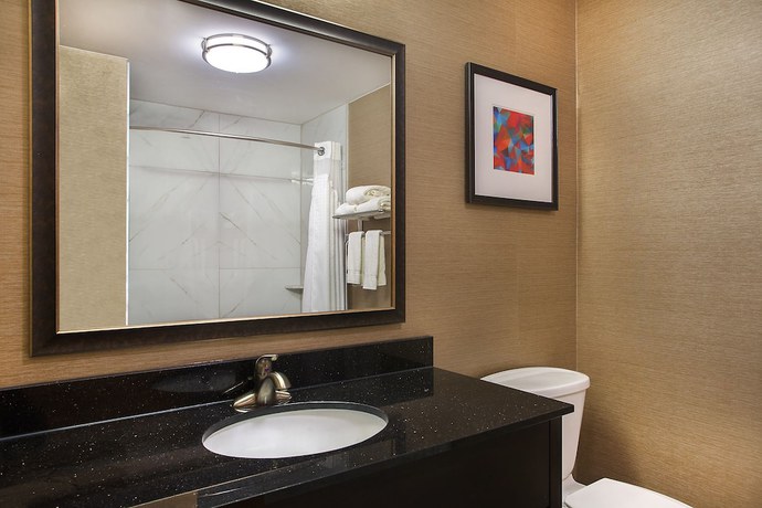 Imagen de la habitación del Hotel Holiday Inn Express Berea. Foto 12