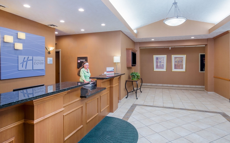 Imagen de los interiores del Hotel Holiday Inn Express Billings East. Foto 13