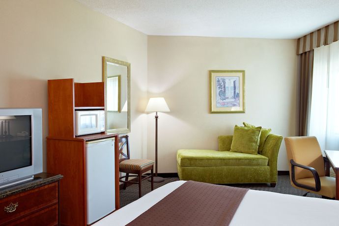 Imagen de la habitación del Hotel Holiday Inn Express Biloxi - Beach Blvd, An Ihg. Foto 10