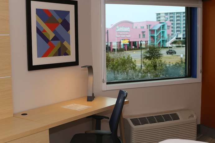 Imagen de la habitación del Hotel Holiday Inn Express Biloxi - Beach Blvd, An Ihg. Foto 11