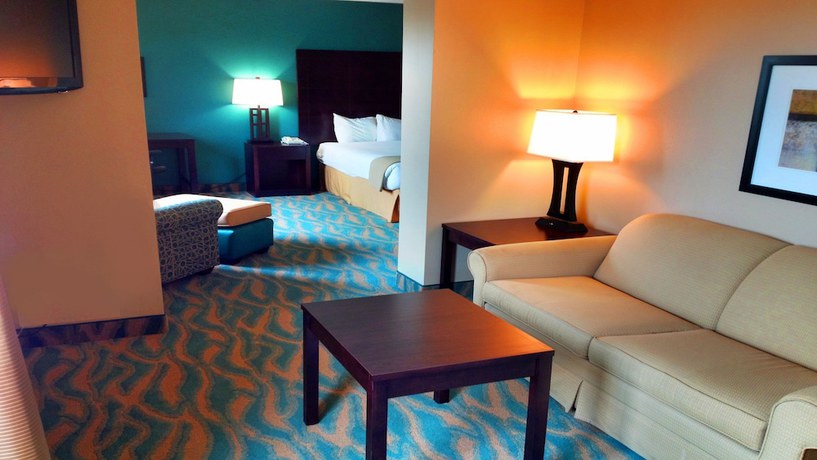 Imagen de la habitación del Hotel Holiday Inn Express Bluffton At Hilton Head Area, An Ihg. Foto 7