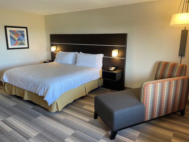 Imagen de la habitación del Hotel Holiday Inn Express Bluffton At Hilton Head Area, An Ihg. Foto 8