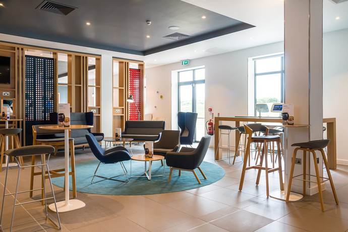 Imagen de los interiores del Hotel Holiday Inn Express Bodmin - Victoria Junction. Foto 14