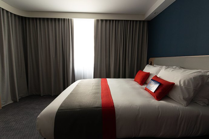 Imagen de la habitación del Hotel Holiday Inn Express Bordeaux - Lormont, an IHG Hotel. Foto 10
