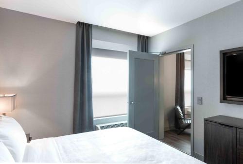 Imagen de la habitación del Hotel Holiday Inn Express - Boston South - Quincy, an IHG. Foto 9