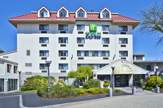 Imagen de los exteriores del Hotel Holiday Inn Express Boston Waltham. Foto 12