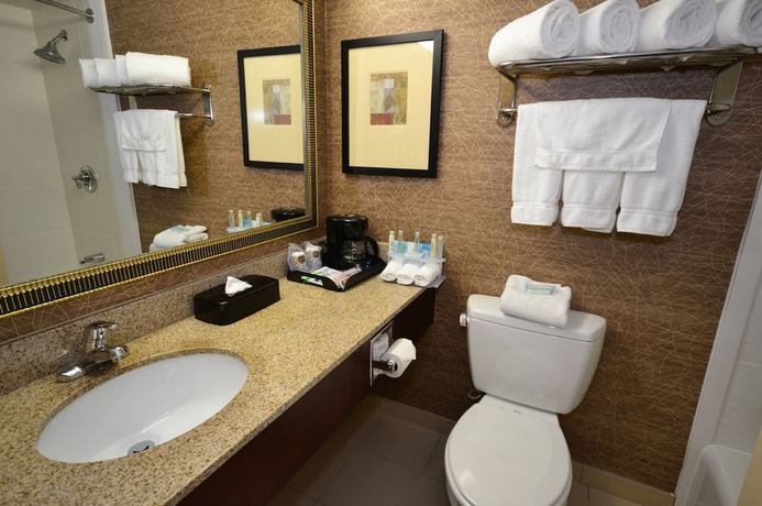 Imagen de la habitación del Hotel Holiday Inn Express Boston-brockton. Foto 9
