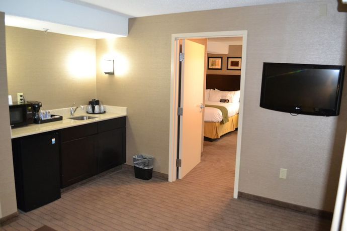 Imagen de la habitación del Hotel Holiday Inn Express Boston-brockton. Foto 12