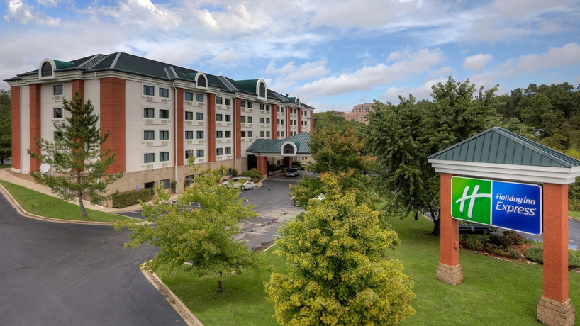 Imagen de los exteriores del Hotel Holiday Inn Express Branson-green Mountain Drive, An Ihg. Foto 4