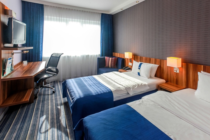 Imagen de la habitación del Hotel Holiday Inn Express Bremen Airport. Foto 5