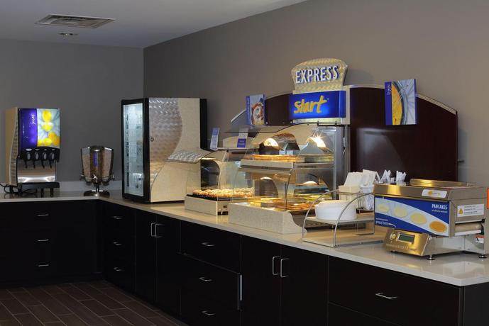 Imagen general del Hotel Holiday Inn Express Brentwood South - Franklin. Foto 11