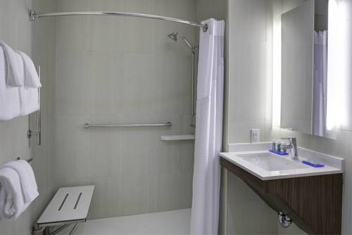 Imagen de la habitación del Hotel Holiday Inn Express - Bronx Nyc - Yankee Stadium. Foto 5