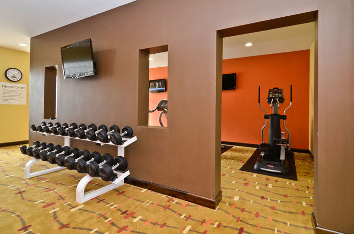 Imagen de los interiores del Hotel Holiday Inn Express Burlington, An Ihg. Foto 9