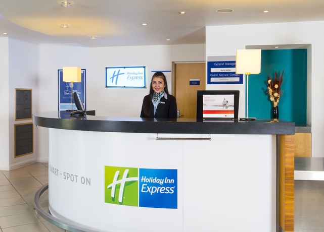 Imagen de los interiores del Hotel Holiday Inn Express Cambridge, An Ihg. Foto 14
