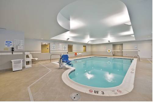 Imagen de la piscina del Hotel Holiday Inn Express Canandaigua - Finger Lakes. Foto 13