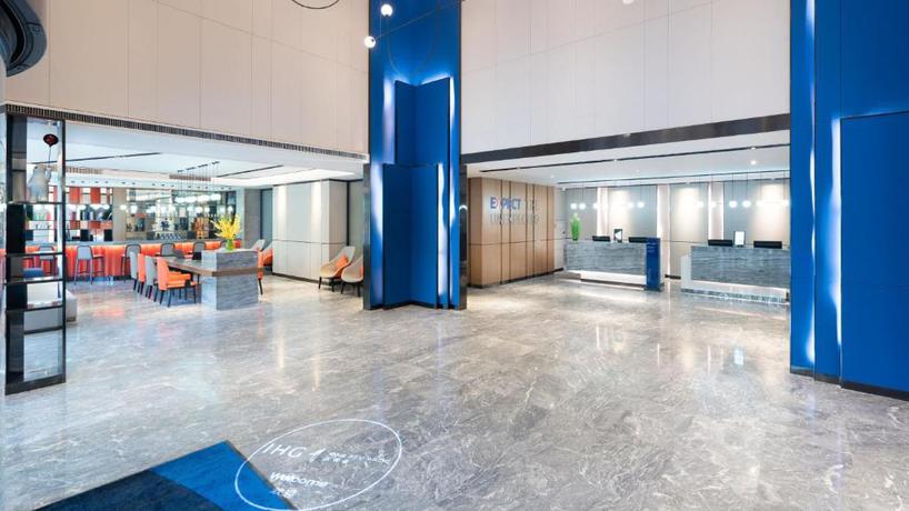 Imagen de los interiores del Hotel Holiday Inn Express Cangzhou High Tech Zone, an IHG Hotel. Foto 11