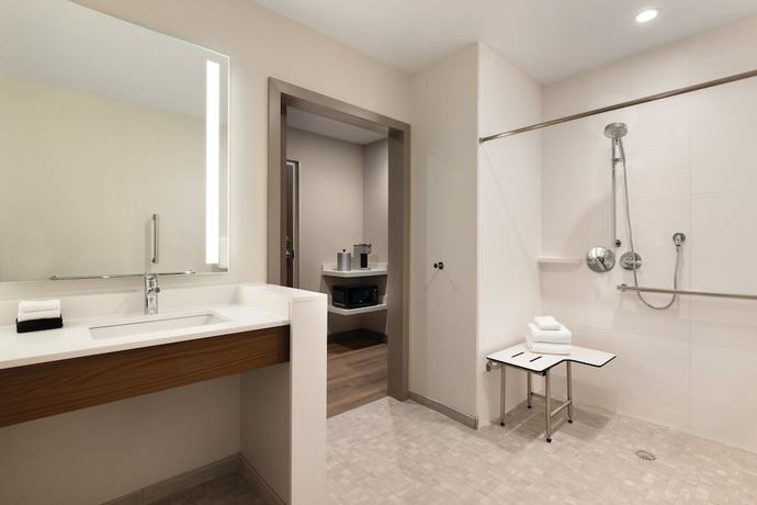 Imagen de la habitación del Hotel Holiday Inn Express Cape Canaveral. Foto 12