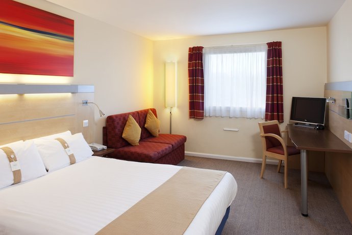 Imagen de la habitación del Hotel Holiday Inn Express Cardiff Airport, An Ihg. Foto 13