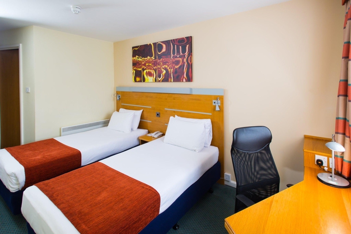 Imagen general del Hotel Holiday Inn Express Cardiff Bay, An Ihg. Foto 4