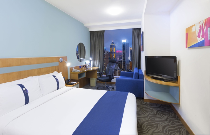 Imagen de la habitación del Hotel Holiday Inn Express Causeway Bay Hong Kong, An Ihg. Foto 3