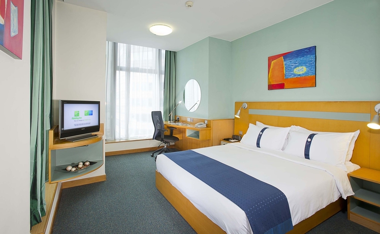 Imagen de la habitación del Hotel Holiday Inn Express Causeway Bay Hong Kong, An Ihg. Foto 5