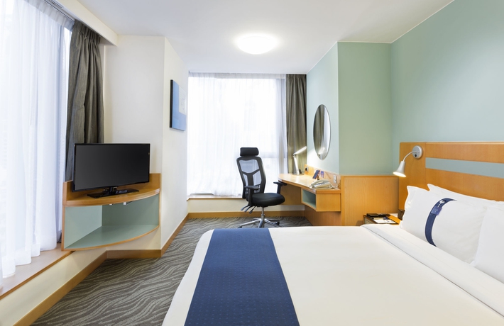 Imagen de la habitación del Hotel Holiday Inn Express Causeway Bay Hong Kong, An Ihg. Foto 7