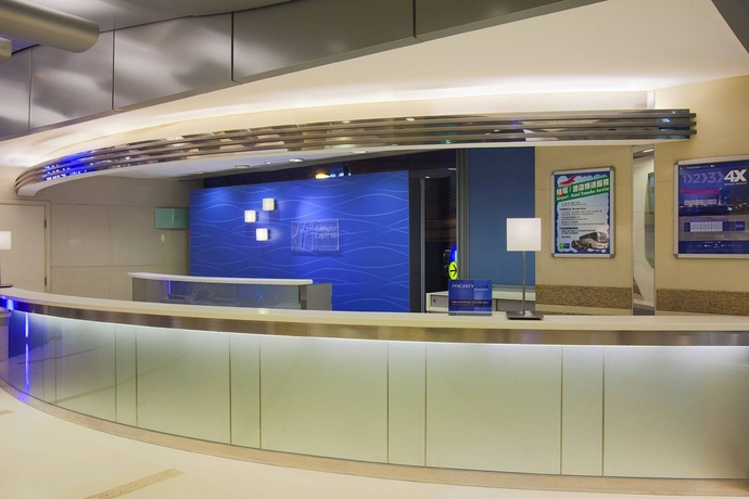 Imagen de los interiores del Hotel Holiday Inn Express Causeway Bay Hong Kong, An Ihg. Foto 16