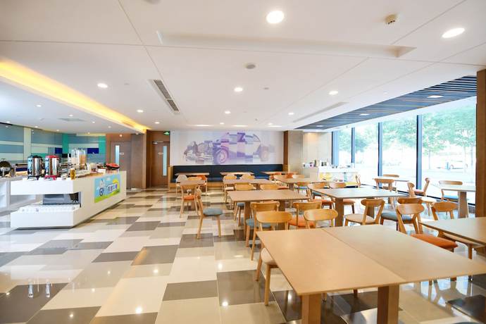 Imagen del bar/restaurante del Hotel Holiday Inn Express Changchun High-tech Zone. Foto 4