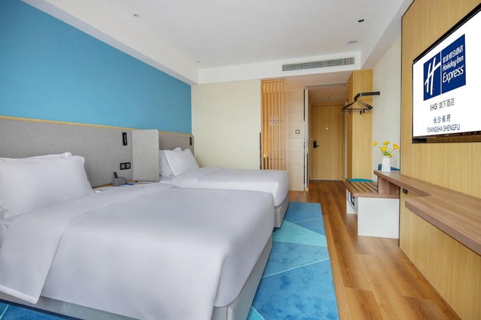 Imagen de la habitación del Hotel Holiday Inn Express Changsha Shengfu, An Ihg. Foto 13