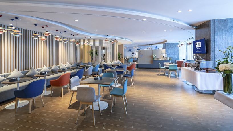 Imagen del bar/restaurante del Hotel Holiday Inn Express Changsha Wuyi Plaza. Foto 3
