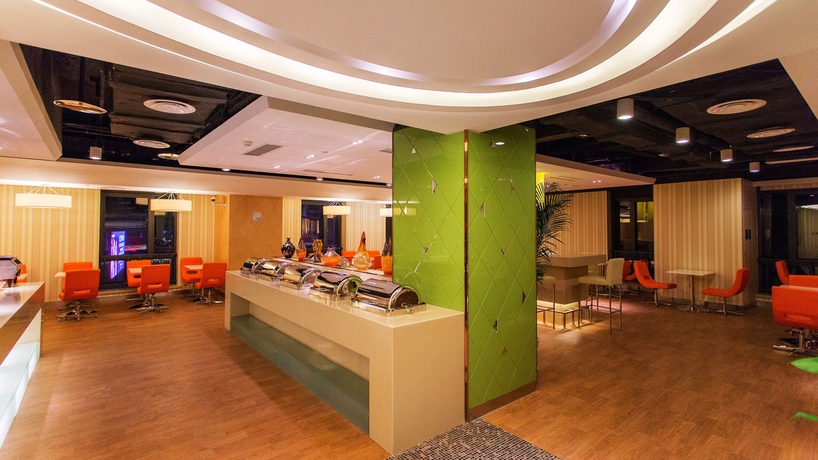 Imagen del bar/restaurante del Hotel Holiday Inn Express Changzhou Center, An Ihg. Foto 6