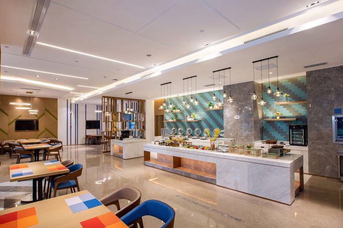 Imagen del bar/restaurante del Hotel Holiday Inn Express Changzhou Xinbei. Foto 3