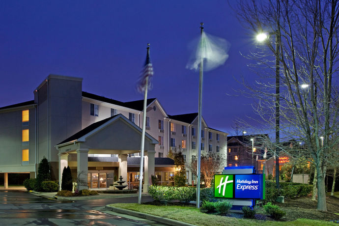 Imagen de la habitación del Hotel Holiday Inn Express Chapel Hill. Foto 7