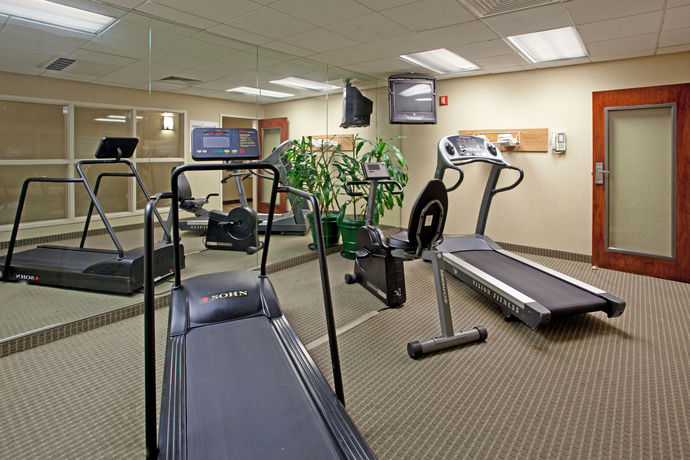 Imagen de los interiores del Hotel Holiday Inn Express Chapel Hill. Foto 14