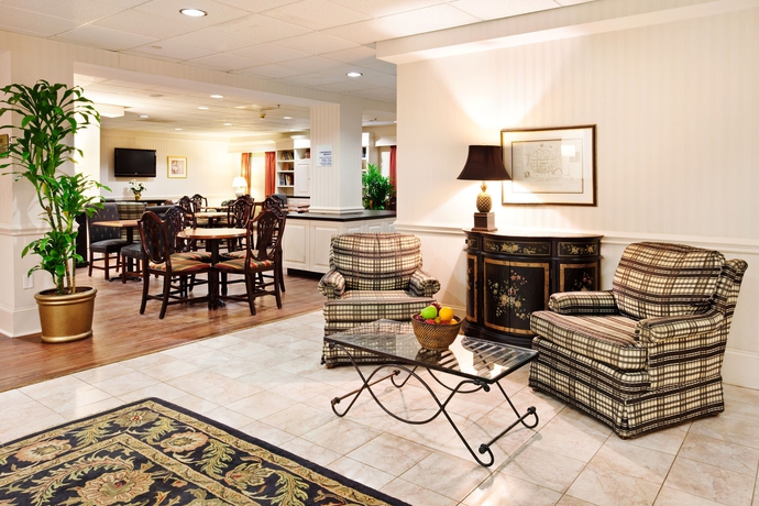 Imagen de los interiores del Hotel Holiday Inn Express Charleston US Hwy 17 & I-526. Foto 12