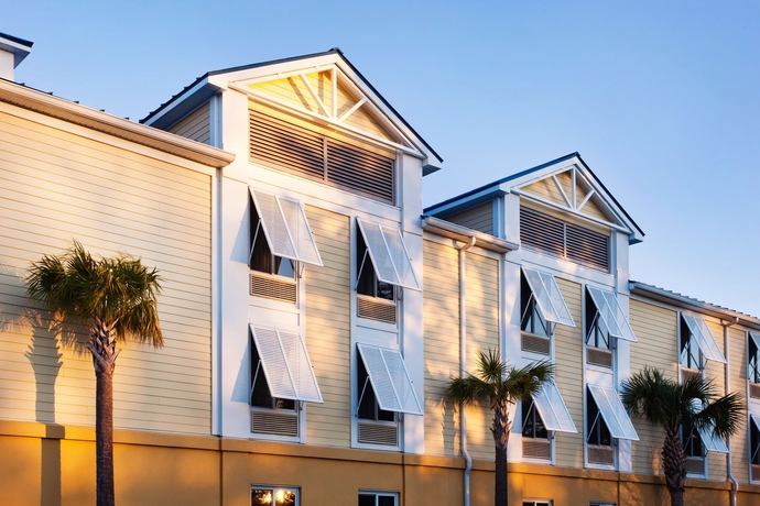 Imagen de los exteriores del Hotel Holiday Inn Express Charleston US Hwy 17 & I-526. Foto 10