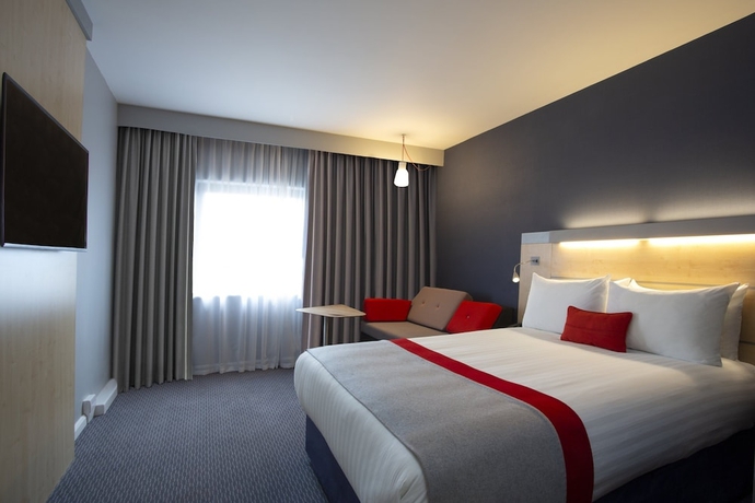 Imagen de la habitación del Hotel Holiday Inn Express Cheltenham, An Ihg. Foto 8
