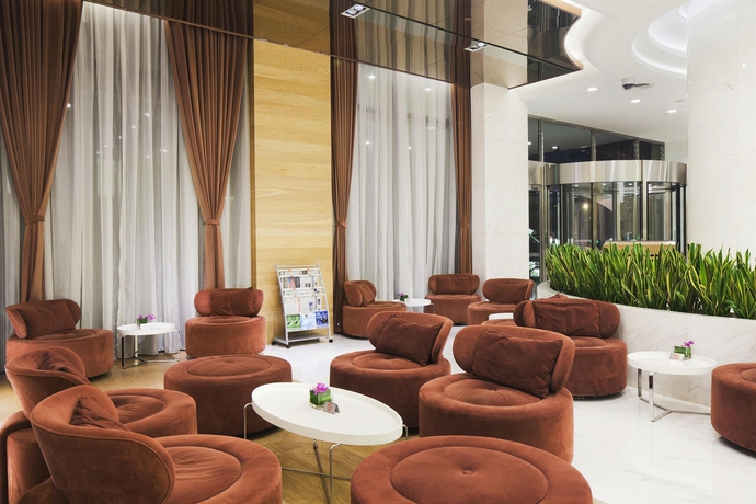 Imagen de los interiores del Hotel Holiday Inn Express Chengdu Gulou, An Ihg. Foto 12