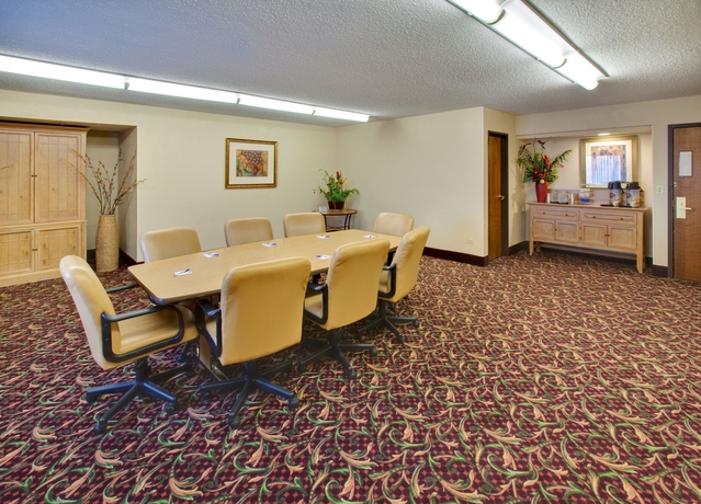 Imagen de los interiores del Hotel Holiday Inn Express Chicago-downers Grove, An Ihg. Foto 11
