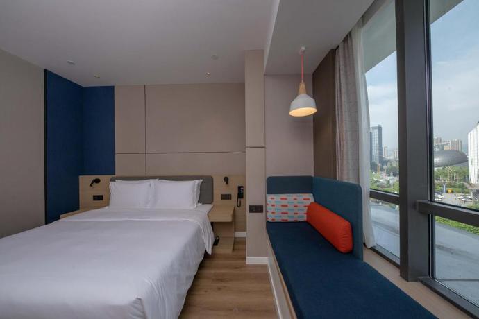 Imagen general del Hotel Holiday Inn Express Chongqing Caiyun Lake, An Ihg. Foto 9