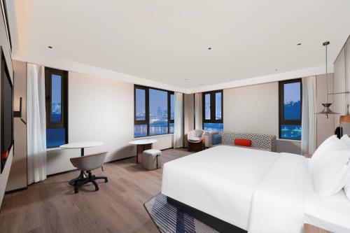 Imagen de la habitación del Hotel Holiday Inn Express Chongqing Ciqikou Ancient Town, an IHG. Foto 20