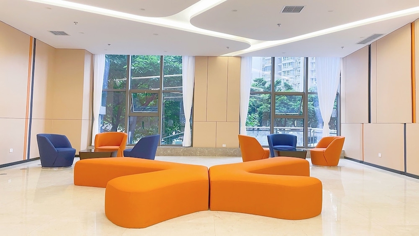 Imagen de los interiores del Hotel Holiday Inn Express Chongqing Guanyinqiao. Foto 14