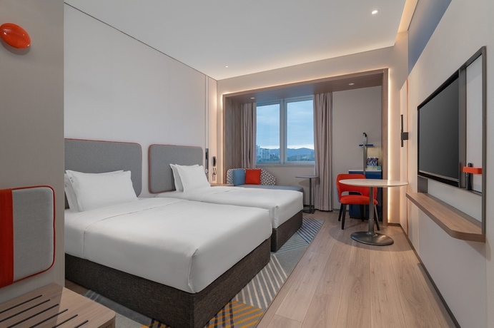 Imagen de la habitación del Hotel Holiday Inn Express Chongqing Liangjiang Yufu by IHG. Foto 3