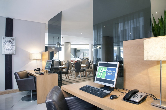 Imagen de los interiores del Hotel Holiday Inn Express City Centre, An Ihg. Foto 9